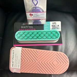 Make up items and hair heat item